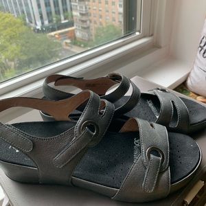 Women’s Silver Abeo Strappy Sandals